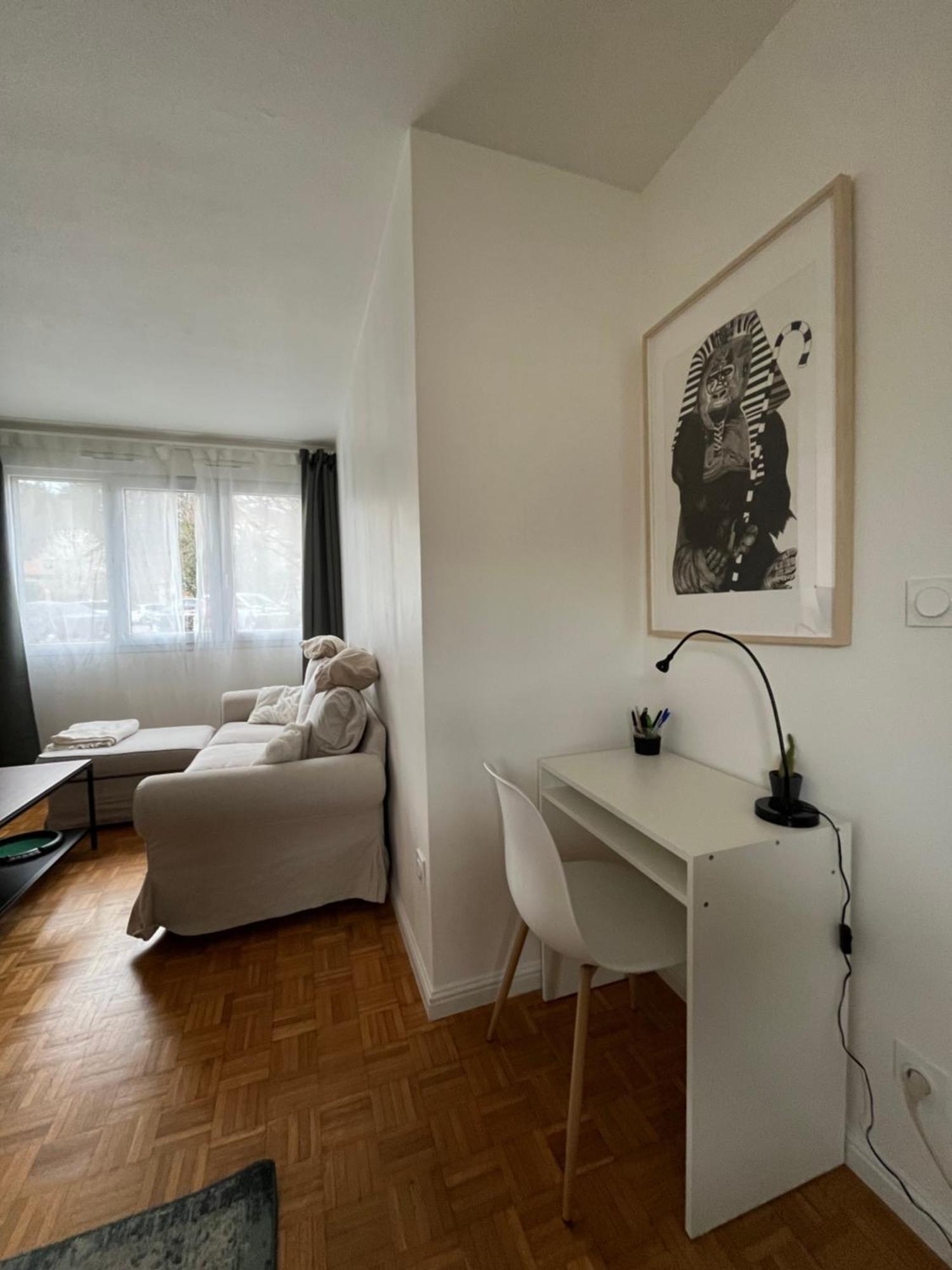 Appartement Cosy Et Confortable Saint-Genis-Laval Zewnętrze zdjęcie